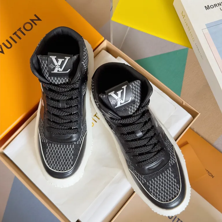 Louis Vuitton Shoe 